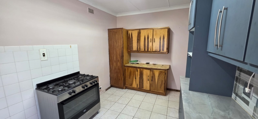 3 Bedroom Property for Sale in Songloed North West